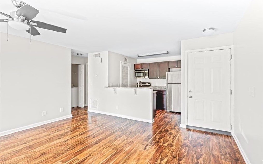 420 Granville Ct, Atlanta, GA 30328