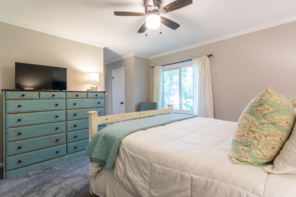 2222 Desmond Dr, Decatur GA  30033-4742 exterior