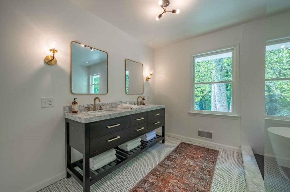 2801 Riderwood Dr, Decatur GA  30033-1532 exterior