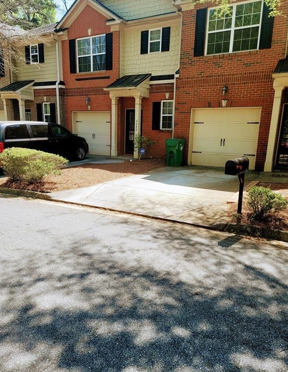 4247 Youngstown Cir, Stone Mountain, GA 30083