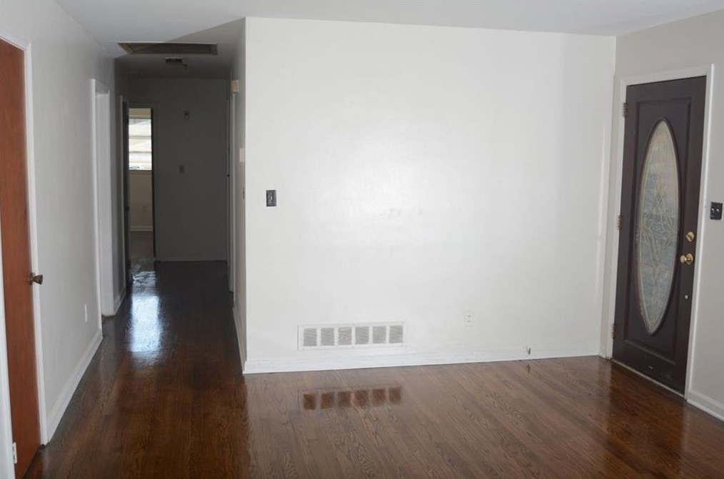 2403 Shamrock Dr, Decatur GA  30032-7149 exterior