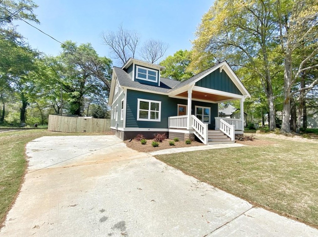 339 N Madison Ave, Monroe, GA 30655