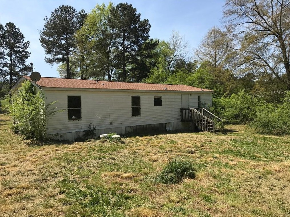 145 Youngs Valley Rd, Buchanan, GA 30113