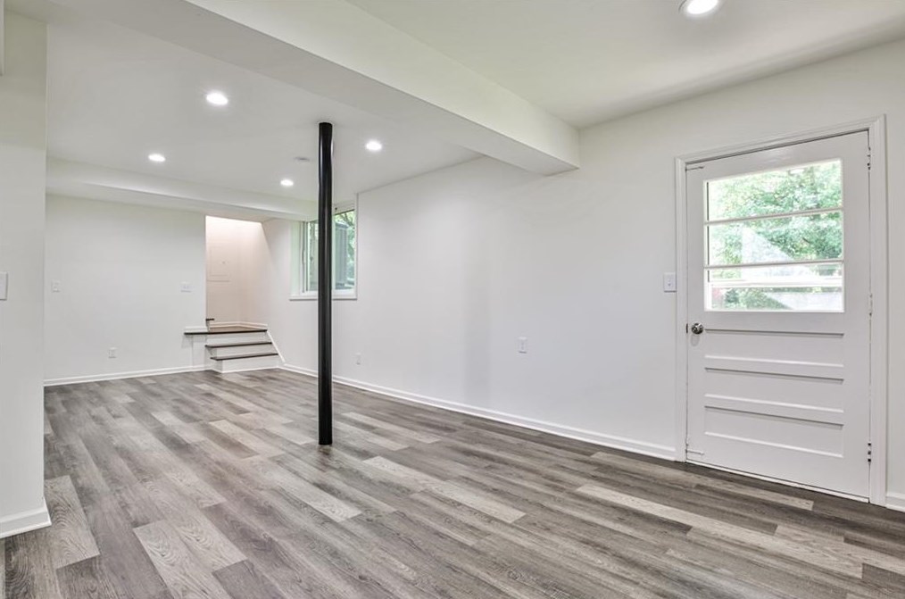 2371 Heather Dr, Decatur GA  30033-2701 exterior