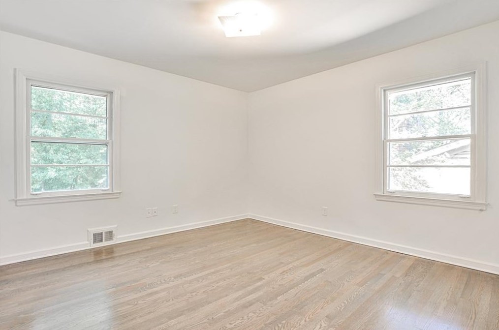 2371 Heather Dr, Decatur GA  30033-2701 exterior