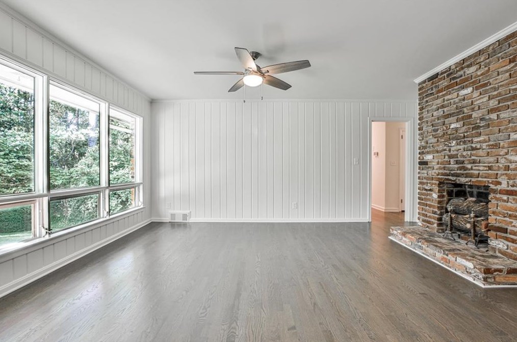 2371 Heather Dr, Decatur GA  30033-2701 exterior