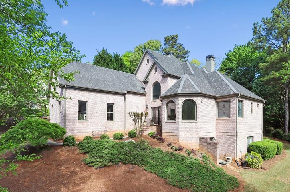 595 Oak Bridge Trl, Alpharetta, GA 30022-7677