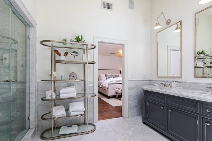 1830 Walthall Dr, Atlanta GA  30318-2647 exterior