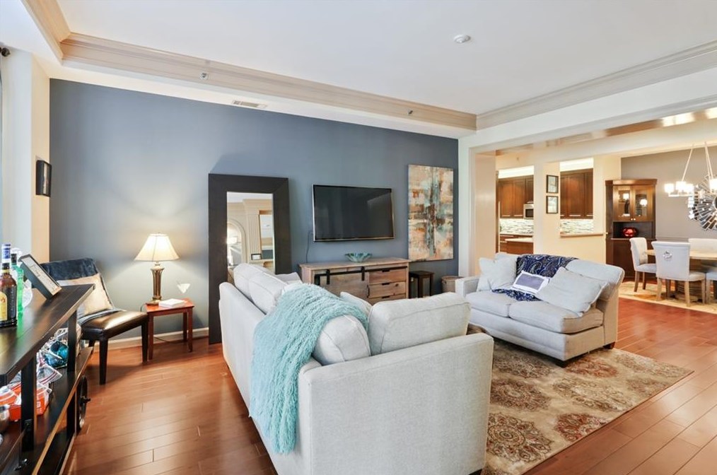 850 Piedmont Ave, Atlanta GA  30308-1487 exterior