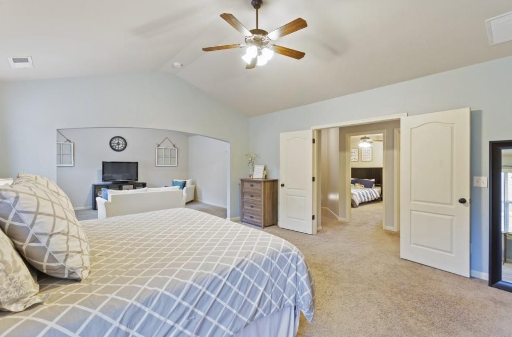 5015 Groover Dr, Smyrna GA  30080-7221 exterior