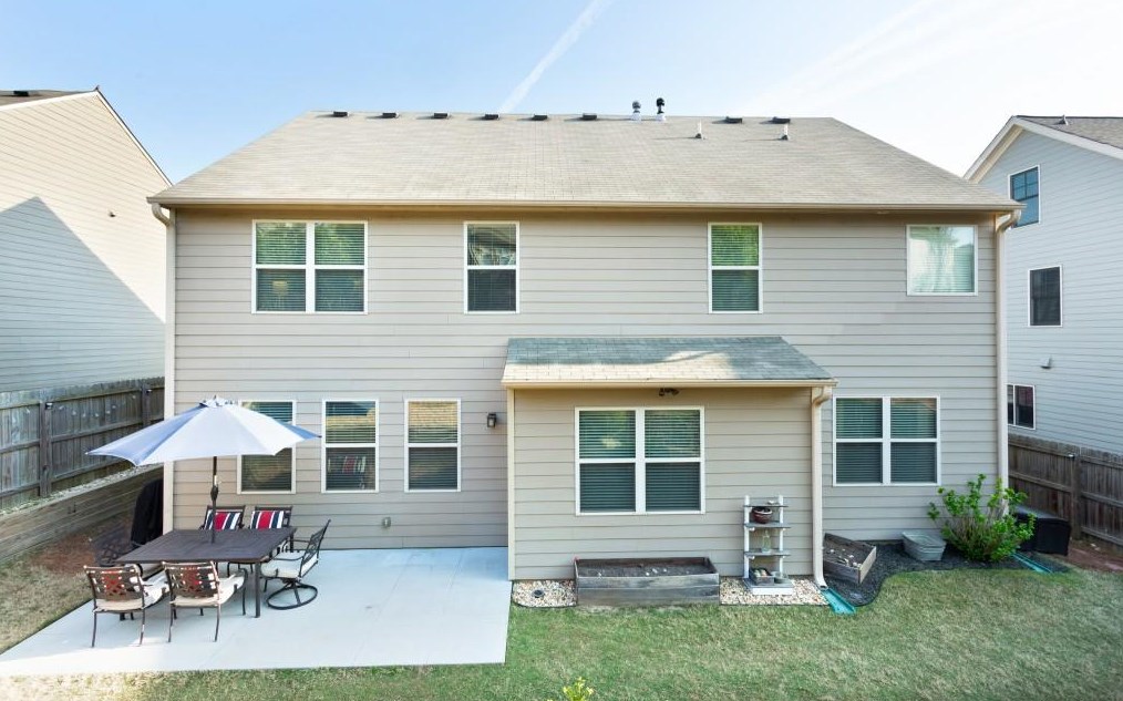 5015 Groover Dr, Smyrna GA  30080-7221 exterior