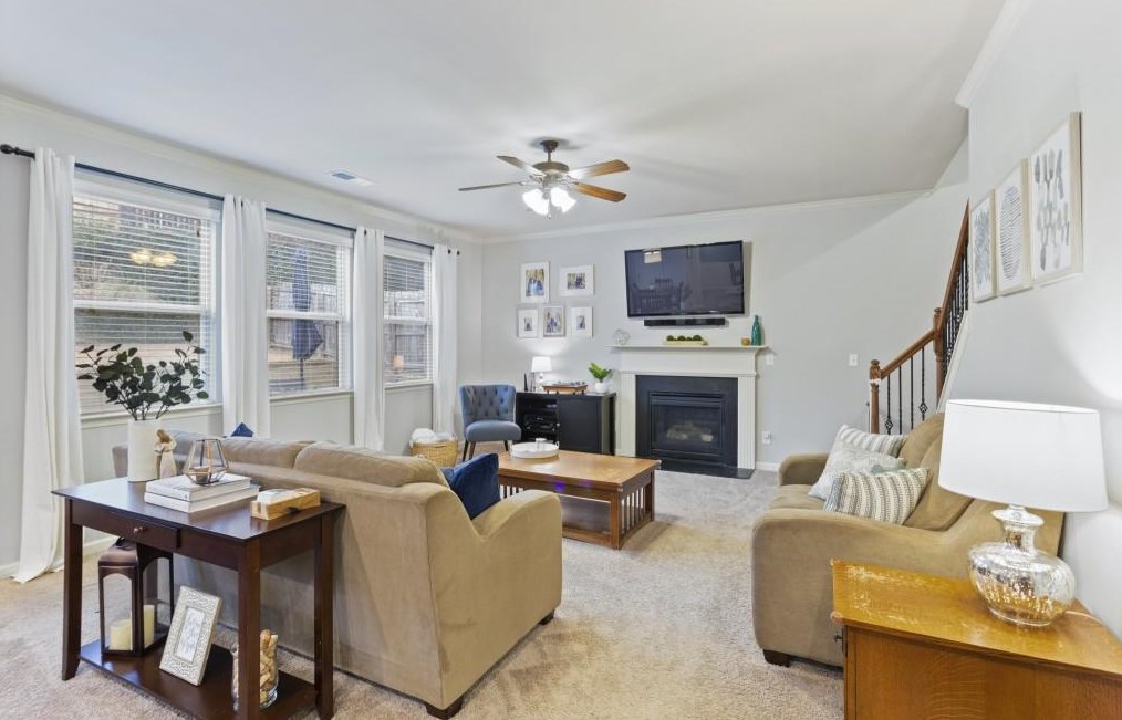 5015 Groover Dr, Smyrna, GA 30080-7221