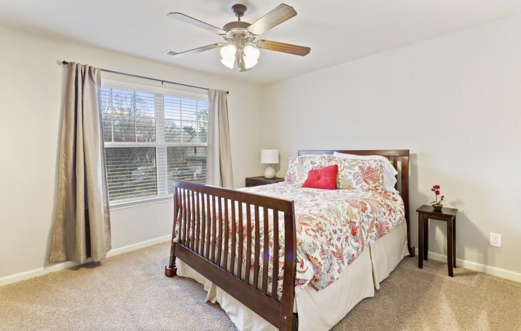 5015 Groover Dr, Smyrna GA  30080-7221 exterior