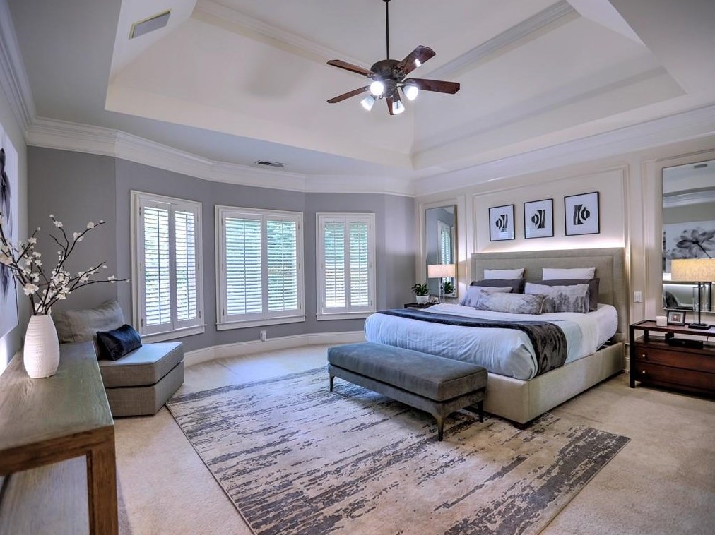 3163 Windsor Lake Dr, Atlanta GA  30319-2374 exterior