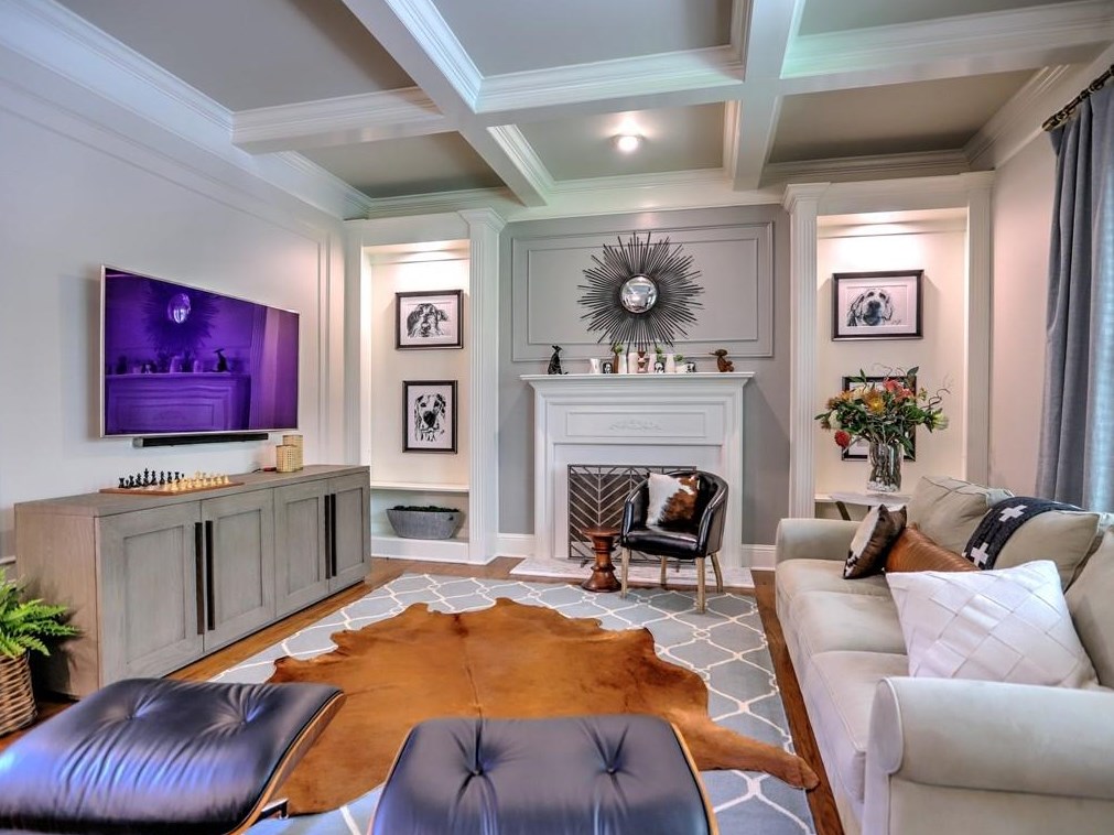 3163 Windsor Lake Dr, Atlanta GA  30319-2374 exterior