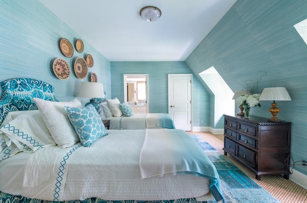 2841 Vernon Rd, Atlanta GA  30305-2934 exterior