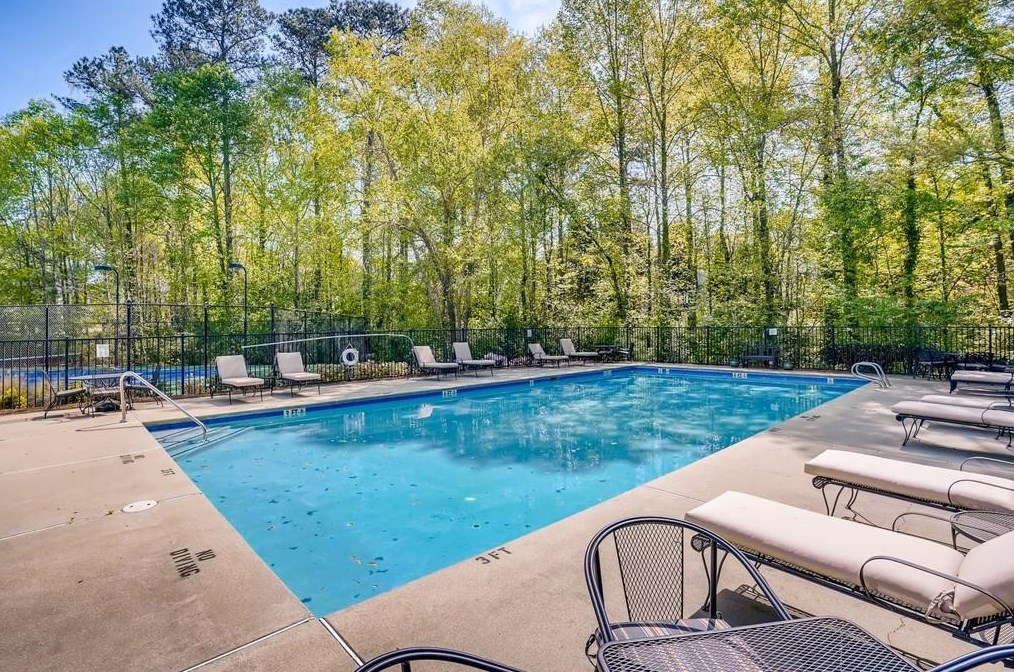 4304 Millside Ct, Smyrna GA  30080-6396 exterior