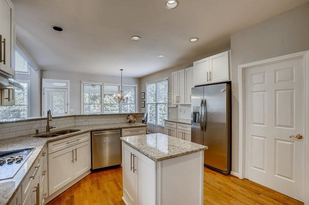 4304 Millside Ct, Smyrna GA  30080-6396 exterior