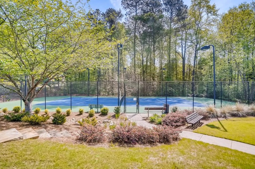 4304 Millside Ct, Smyrna GA  30080-6396 exterior