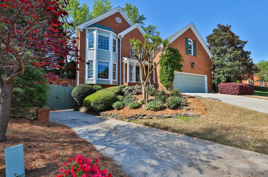 2480 Summeroak Dr, Tucker, GA 30084