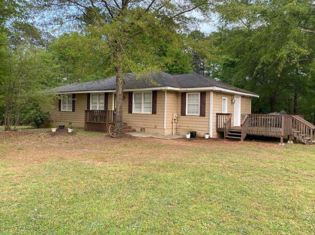 3625 Grady Smith Rd, Loganville, GA 30052