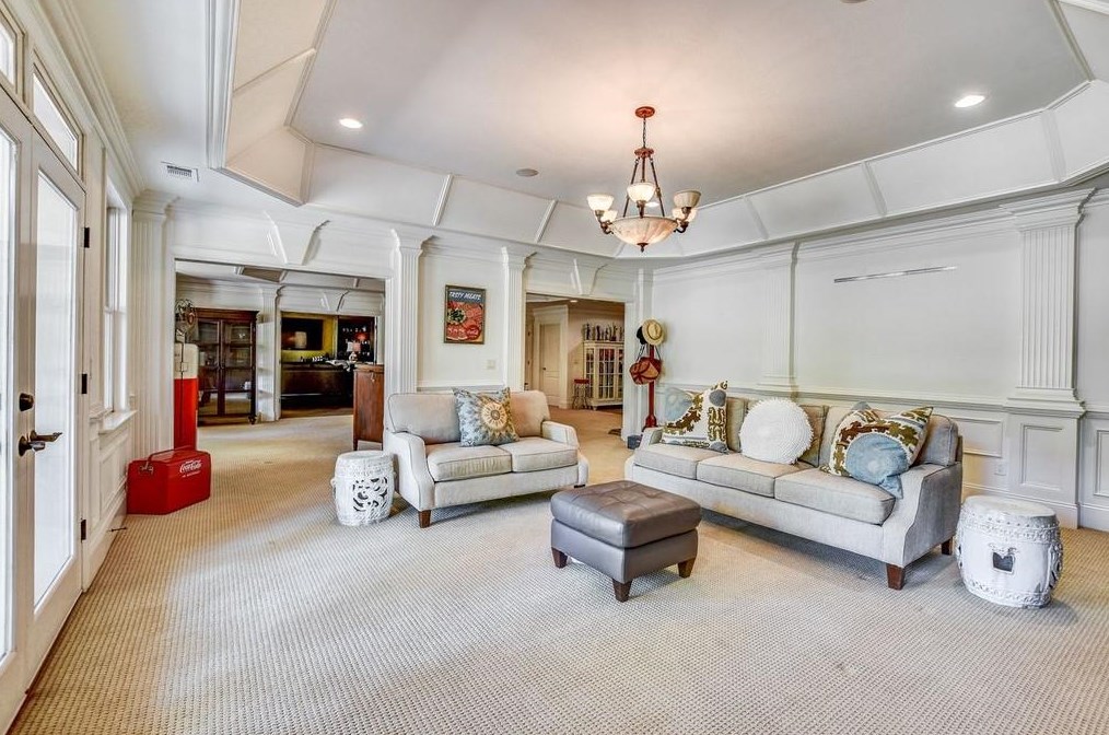 908 Carriage Path, Smyrna GA  30082-4761 exterior