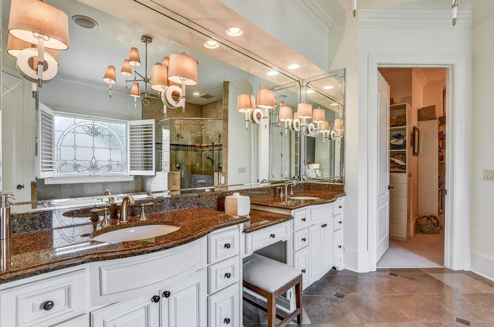 908 Carriage Path, Smyrna GA  30082-4761 exterior