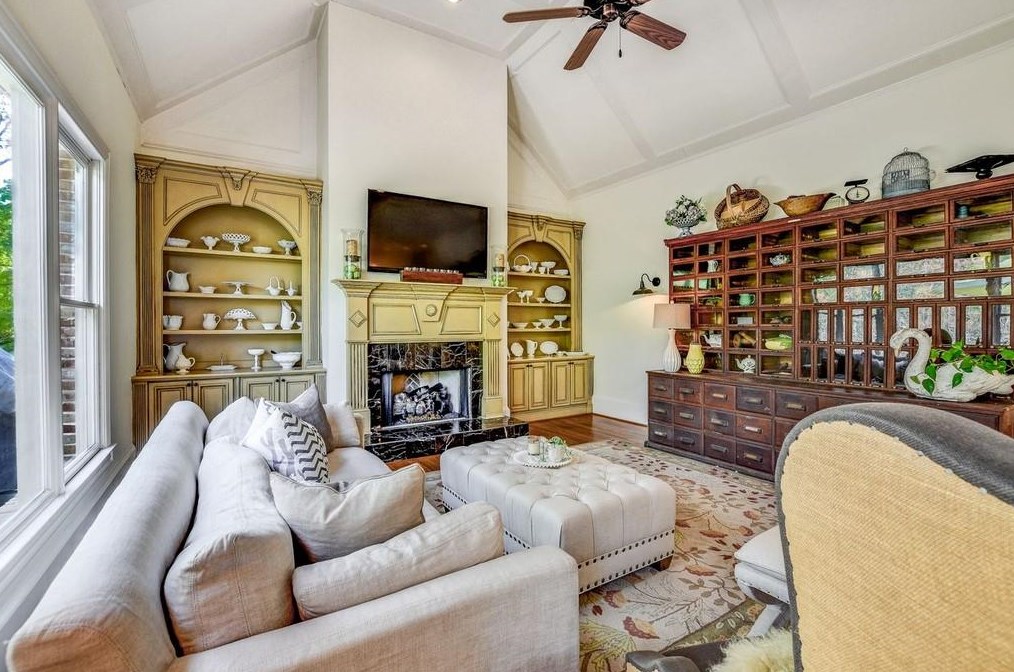 908 Carriage Path, Smyrna GA  30082-4761 exterior