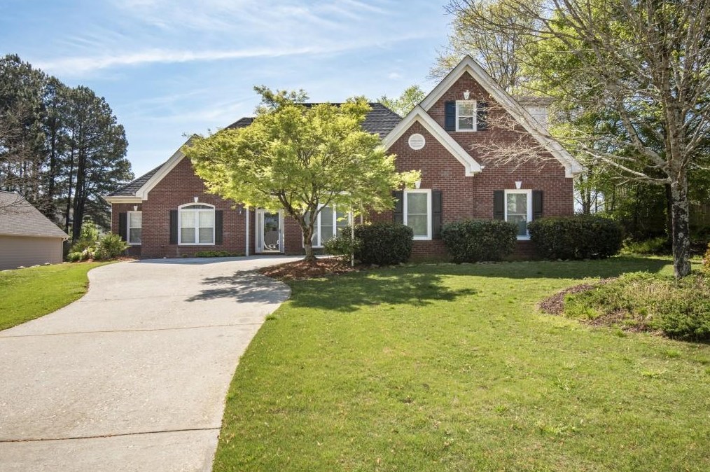 445 Fairway Walk Dr, Lawrenceville, GA 30043-6034