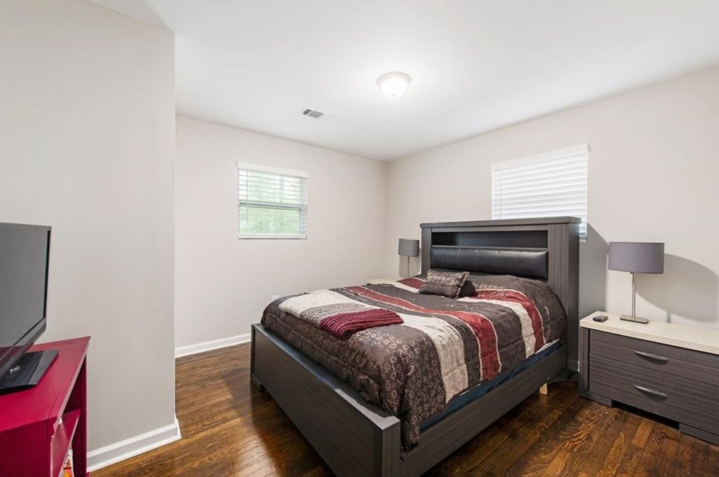 1955 Glenmar Dr, Decatur GA  30032-5147 exterior