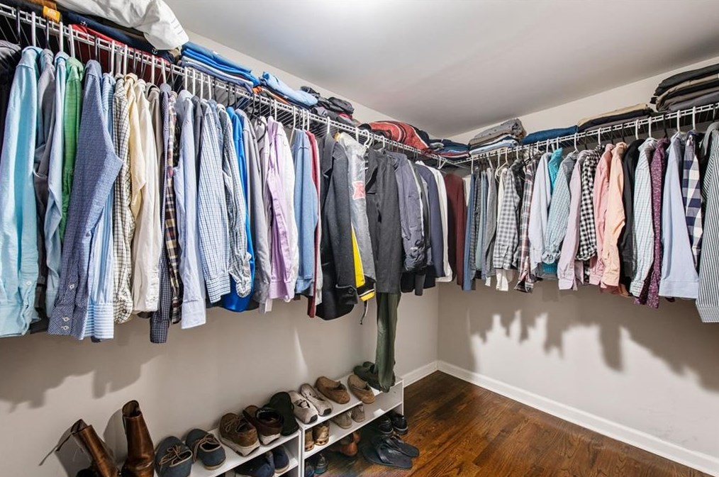 1955 Glenmar Dr, Decatur GA  30032-5147 exterior