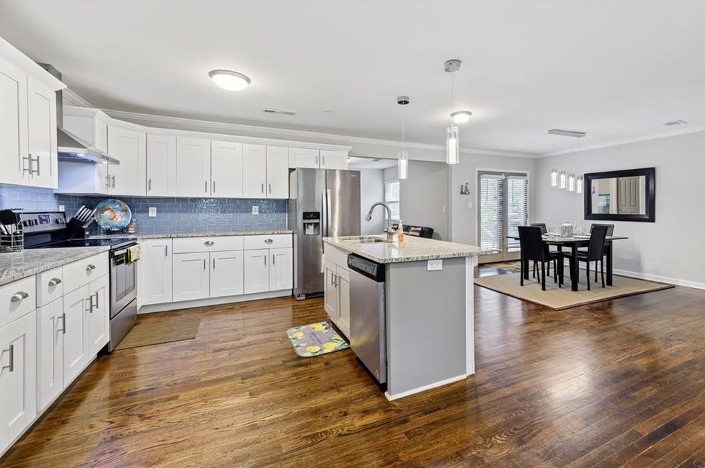 1955 Glenmar Dr, Decatur GA  30032-5147 exterior