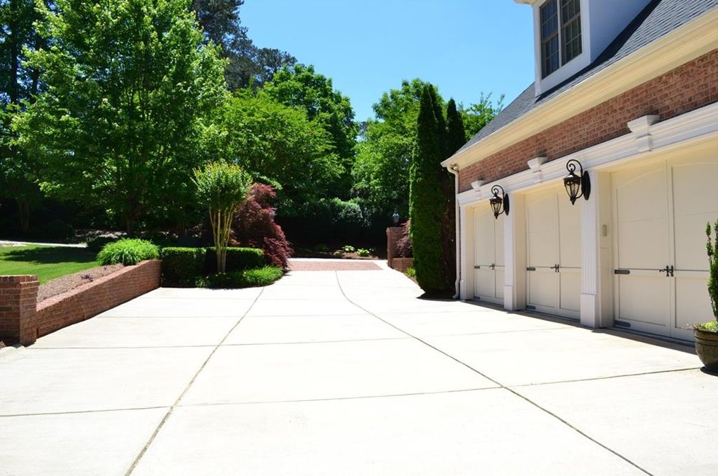 912 Carriage Path, Smyrna GA  30082-4761 exterior