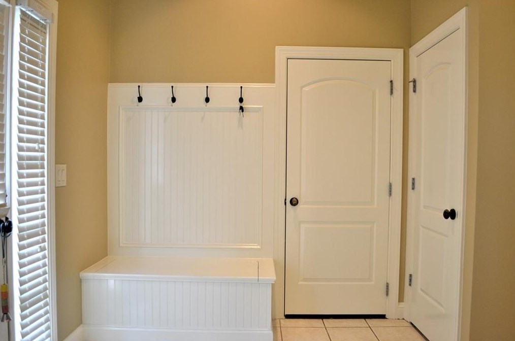 912 Carriage Path, Smyrna GA  30082-4761 exterior