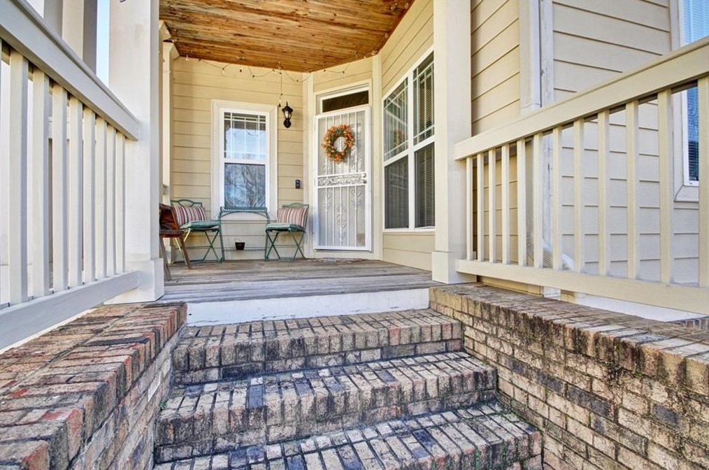 225 Washington Manor Dr, Atlanta GA  30314-2864 exterior