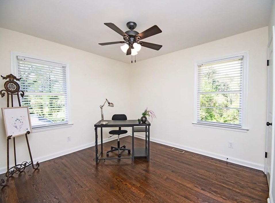 3145 Pinehill Dr, Decatur GA  30032-2801 exterior