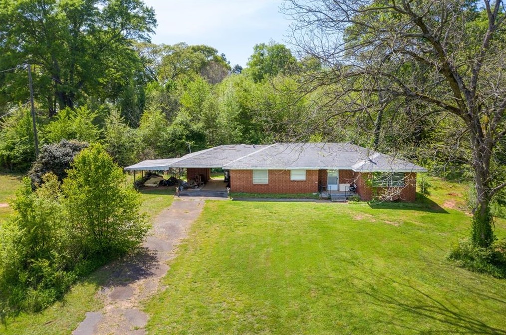5541 Old Cornelia Hwy, Lula, GA 30554