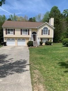 3106 Spring Lake Dr, Buford, GA 30519