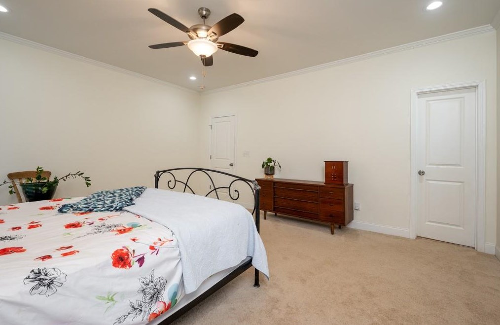 264 Sisson Ave, Atlanta GA  30317-1422 exterior