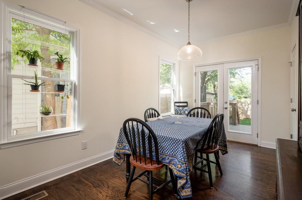 264 Sisson Ave, Atlanta GA  30317-1422 exterior