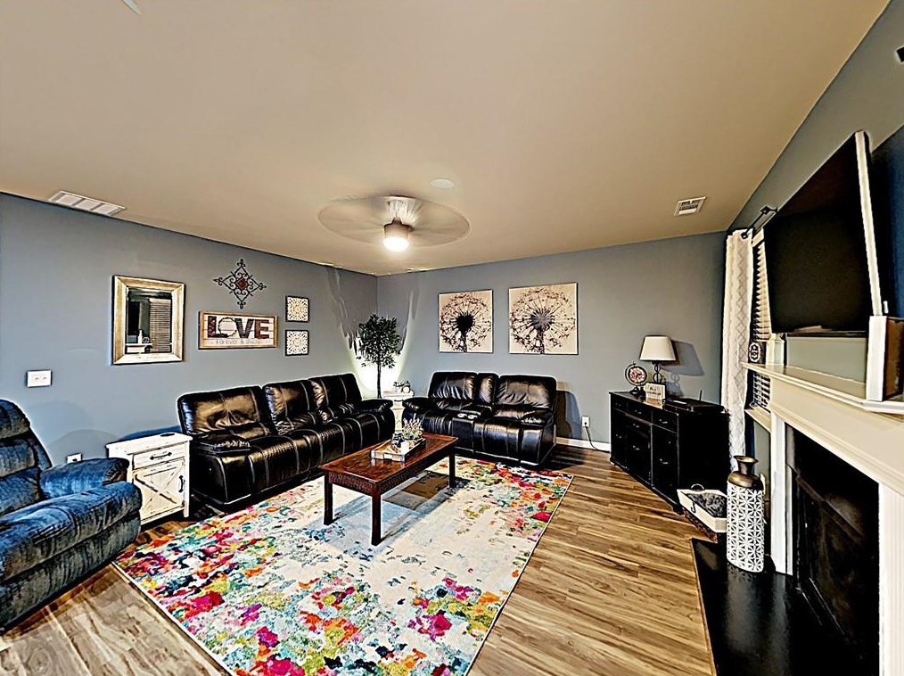 1216 Betsy Ross Ln, Hoschton, GA 30548