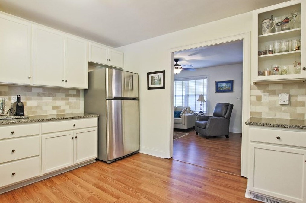 3565 Hickory Cir, Smyrna GA  30080-5613 exterior