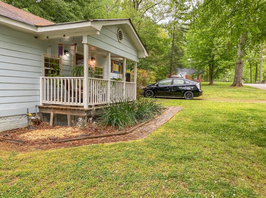 2823 Joyce Ave, Decatur, GA 30032-4323