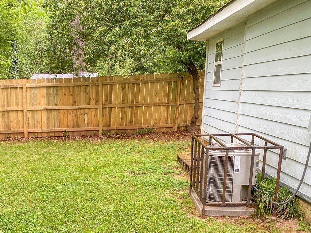 2823 Joyce Ave, Decatur GA  30032-4323 exterior