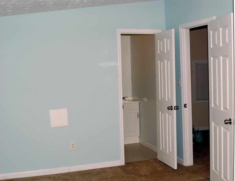 2823 Joyce Ave, Decatur GA  30032-4323 exterior