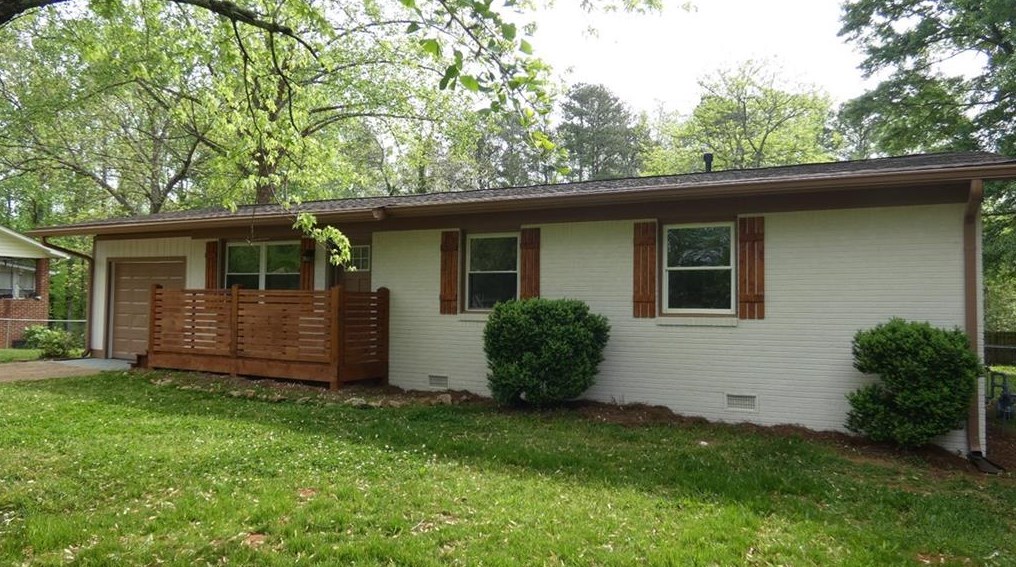 4883 Lantern Ln Sw, Mableton, GA 30126