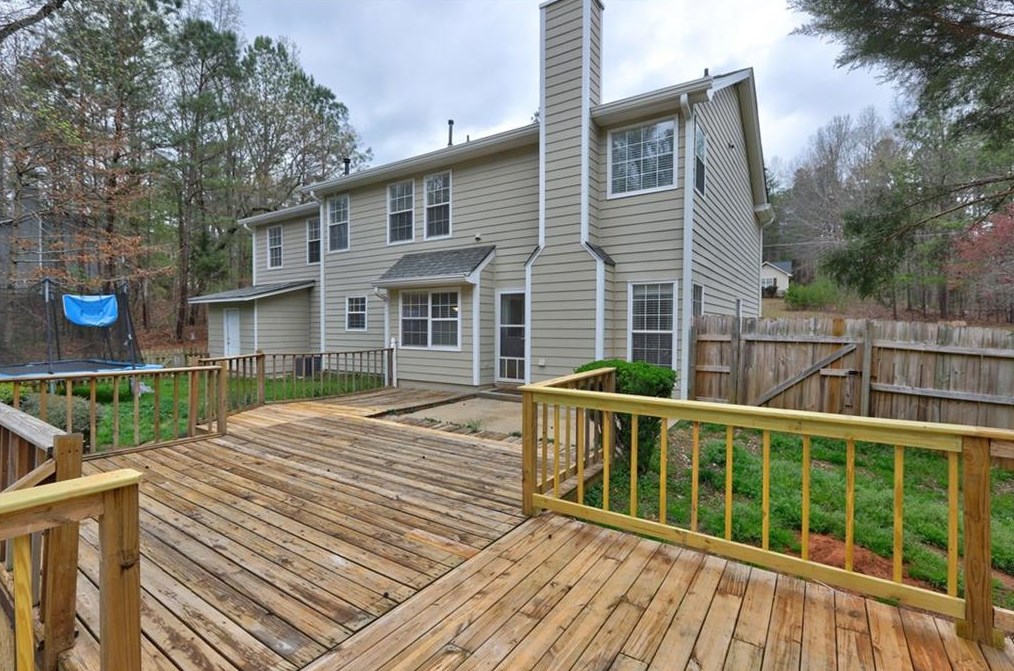 5761 Shoal Creek Dr, Douglasville, GA 30135-4879