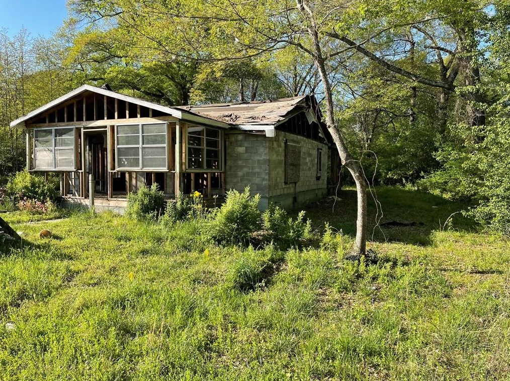 41 Seaboard St, Rockmart, GA 30153