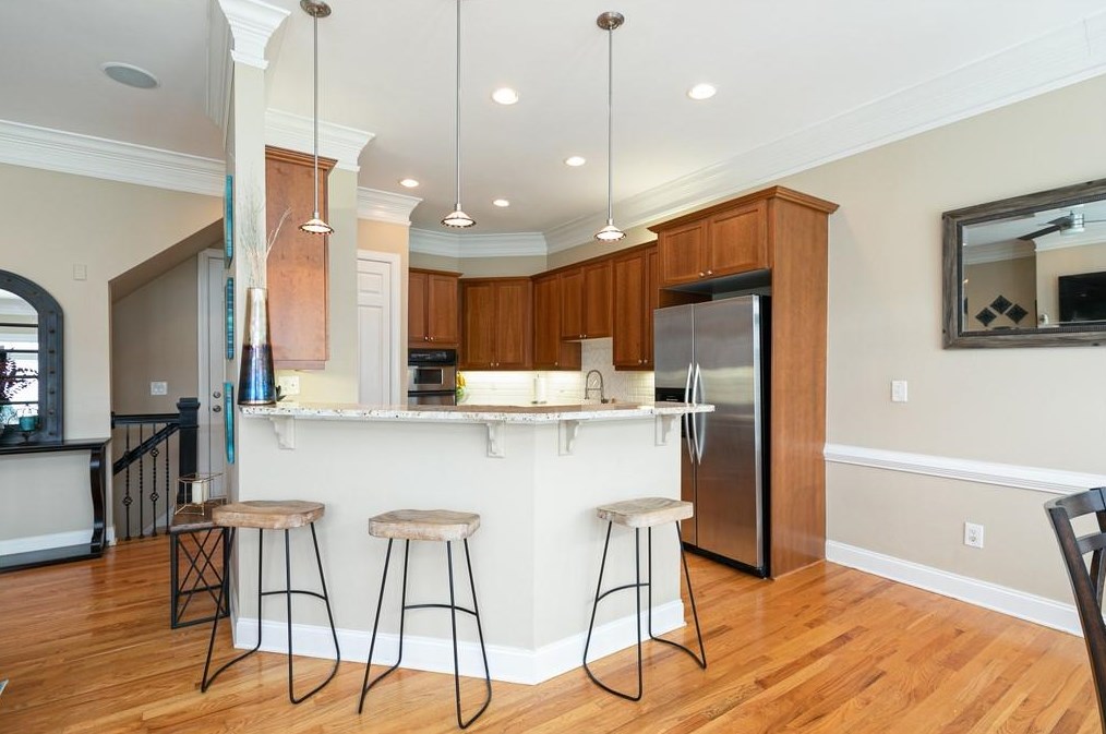 5452 Wentworth St, Atlanta GA  30342-1987 exterior