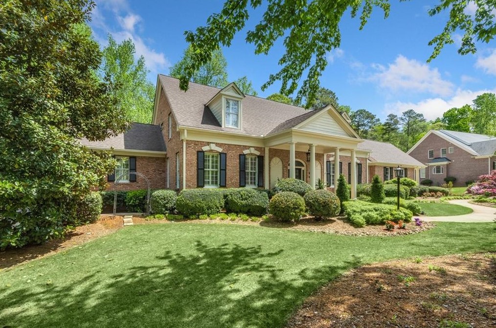 565 Laurel Oaks Ln, Alpharetta, GA 30004-4507